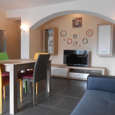 Apartments Pavelic Novi Vinodolski Chambre photo