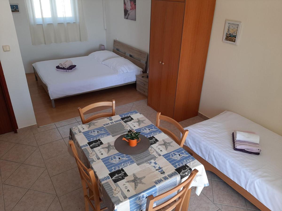 Apartments Pavelic Novi Vinodolski Extérieur photo